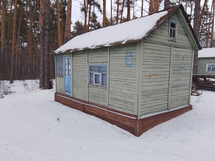 База отдыха Теплоконтроль (ниже по Волге на 8 км.)