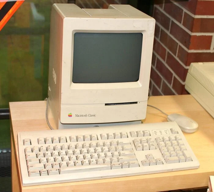 Ergonomics - Apple, Ibm, Ibm PC, Historical photo, Furniture, Монитор, Radio parts, Longpost