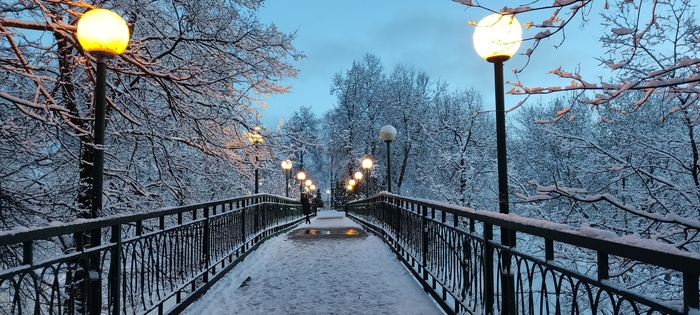 Лужа - не изъян. Ведь так же?