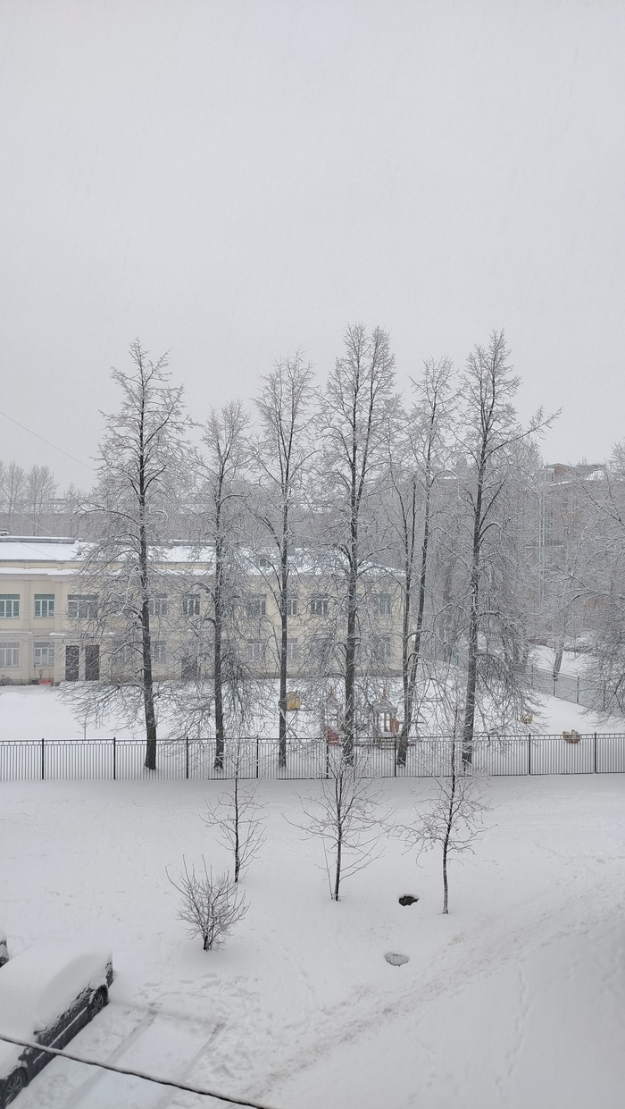 Ответ на пост «Конкурс зимних фотографий на Пикабу»