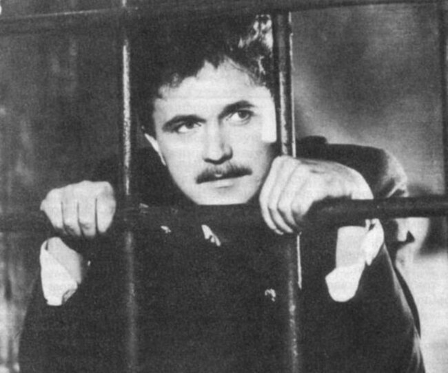 Всего один роковой случай перечеркнул карьеру замечательной актрисы с задумчивой улыбкой Натальи Вавиловой... Советские актеры, СССР, Знаменитости, Актеры и актрисы, Дети, Фильмы, Фото со съемок, Советское кино, Брак (супружество), Семья, Несчастный случай, Биография, Российское кино, Длиннопост, Telegram (ссылка), 80-е Всего один роковой случай перечеркнул карьеру замечательной актрисы с задумчивой улыбкой Натальи Вавиловой... Советские актеры, СССР, Знаменитости, Актеры и актрисы, Дети, Фильмы, Фото со съемок, Советское кино, Брак (супружество), Семья, Несчастный случай, Биография, Российское кино, Длиннопост, Telegram (ссылка), 80-е