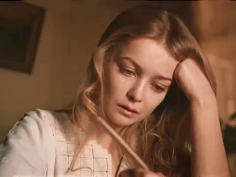 Всего один роковой случай перечеркнул карьеру замечательной актрисы с задумчивой улыбкой Натальи Вавиловой... Советские актеры, СССР, Знаменитости, Актеры и актрисы, Дети, Фильмы, Фото со съемок, Советское кино, Брак (супружество), Семья, Несчастный случай, Биография, Российское кино, Длиннопост, Telegram (ссылка), 80-е Всего один роковой случай перечеркнул карьеру замечательной актрисы с задумчивой улыбкой Натальи Вавиловой... Советские актеры, СССР, Знаменитости, Актеры и актрисы, Дети, Фильмы, Фото со съемок, Советское кино, Брак (супружество), Семья, Несчастный случай, Биография, Российское кино, Длиннопост, Telegram (ссылка), 80-е