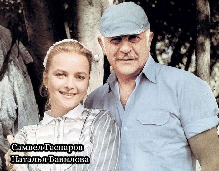 Всего один роковой случай перечеркнул карьеру замечательной актрисы с задумчивой улыбкой Натальи Вавиловой... Советские актеры, СССР, Знаменитости, Актеры и актрисы, Дети, Фильмы, Фото со съемок, Советское кино, Брак (супружество), Семья, Несчастный случай, Биография, Российское кино, Длиннопост, Telegram (ссылка), 80-е Всего один роковой случай перечеркнул карьеру замечательной актрисы с задумчивой улыбкой Натальи Вавиловой... Советские актеры, СССР, Знаменитости, Актеры и актрисы, Дети, Фильмы, Фото со съемок, Советское кино, Брак (супружество), Семья, Несчастный случай, Биография, Российское кино, Длиннопост, Telegram (ссылка), 80-е