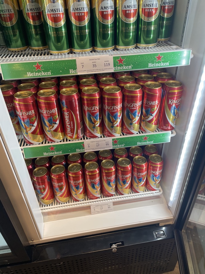 А если хочется накидаться, то есть вот такое по 120р, 8 градусов