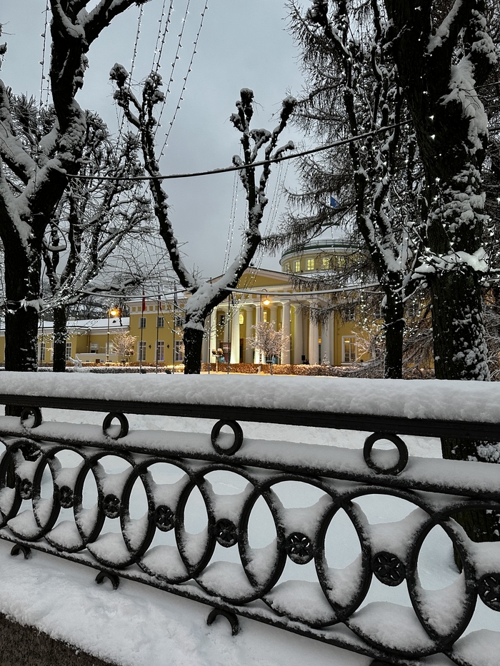 Ответ на пост «Конкурс зимних фотографий на Пикабу»