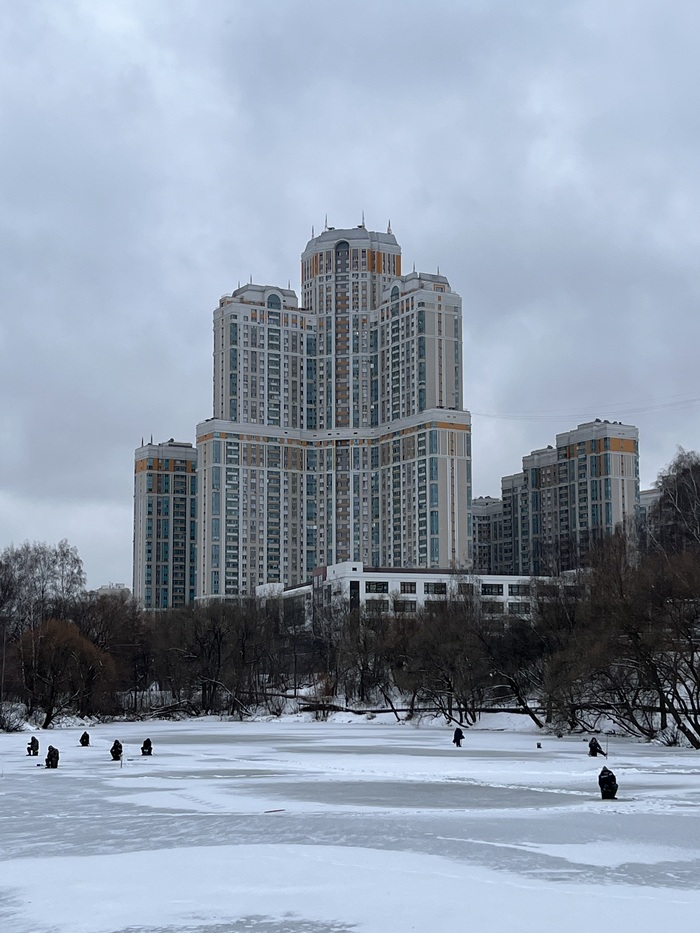 Ответ на пост «Конкурс зимних фотографий на Пикабу»