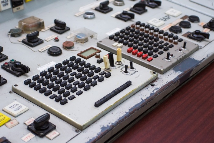   ,     ,   ,       "" -      80-  .  ,        ""