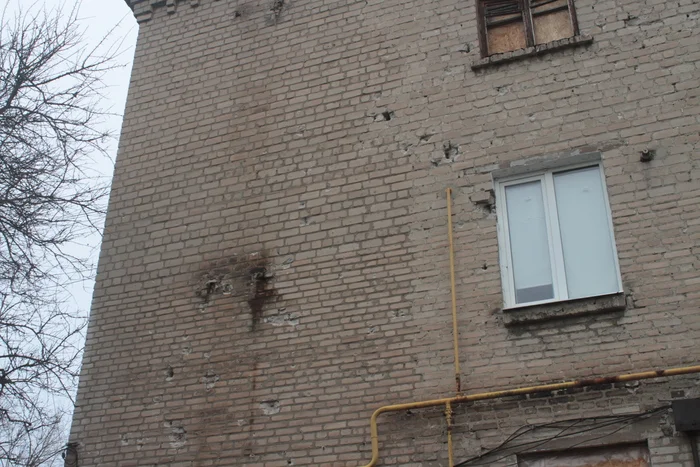 Walking around the DPR. (personal project, Part 4: Walking around the civil infrastructure. New Year 2025) - Special operation, Volunteering, We do not abandon ours, The photo, Beginning photographer, Donetsk, Donbass, Military establishment, Longpost, Politics, DPR, Video, Vertical video, Short videos, Yasynuvataya, War in Donbas