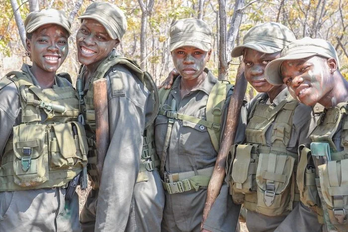 Black Rhinoceros, Black Women, Black Continent - or What Does a Watch Have to Do with It? - My, Firearms, Wrist Watch, Protection of Nature, Reserves and sanctuaries, Africa, Zimbabwe, Mat, Longpost