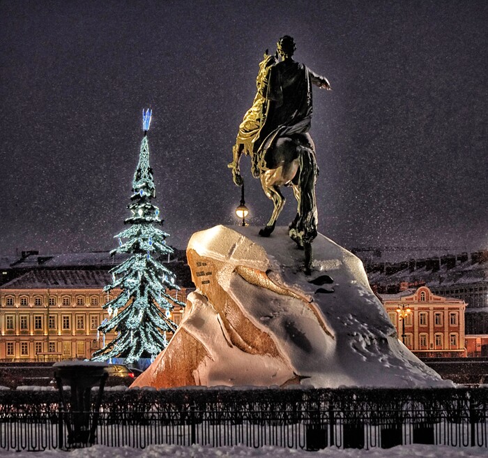 Новогодний Петербург 2024-2025