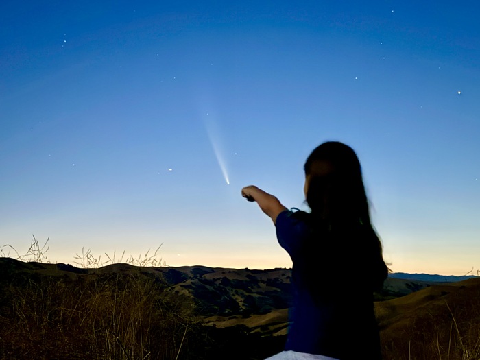  C/2023 A3 (TsuchinshanATLAS)   2024 ,    .