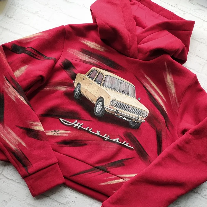 Zhiguli in my work. Sweatshirts, jeans, paintings - My, Zhiguli, Auto, Retro, Retro car, AvtoVAZ, Lada, Lada VFTS, Vaz-2101, VAZ-2105, VAZ-21011, Longpost