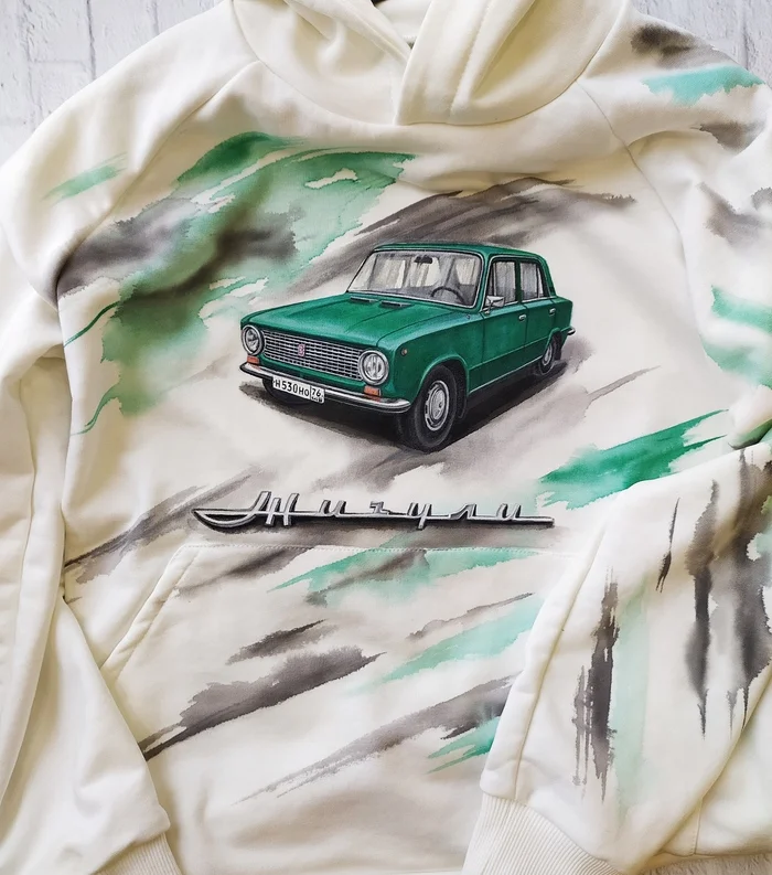Zhiguli in my work. Sweatshirts, jeans, paintings - My, Zhiguli, Auto, Retro, Retro car, AvtoVAZ, Lada, Lada VFTS, Vaz-2101, VAZ-2105, VAZ-21011, Longpost