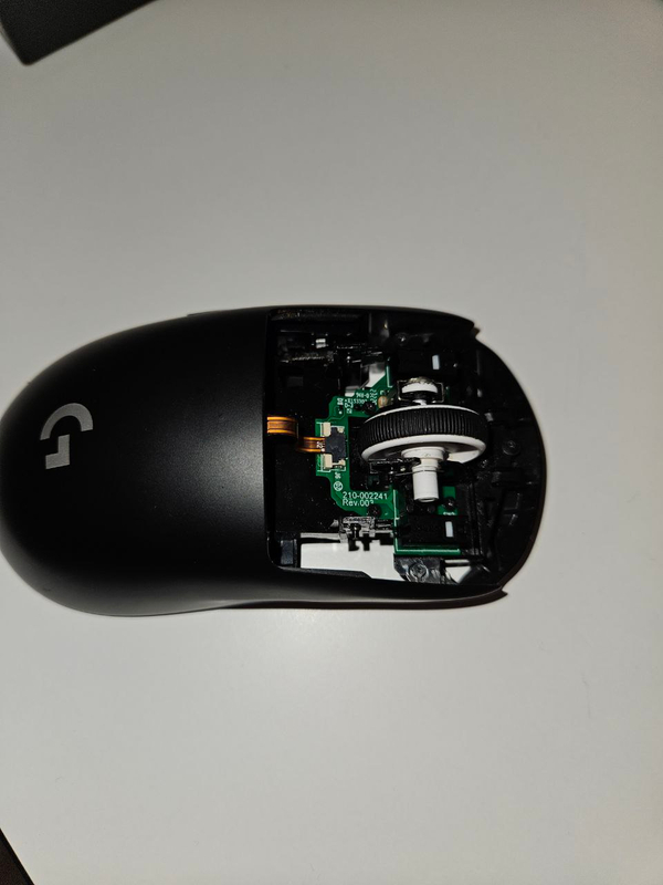 Мышь со снятыми клавишами