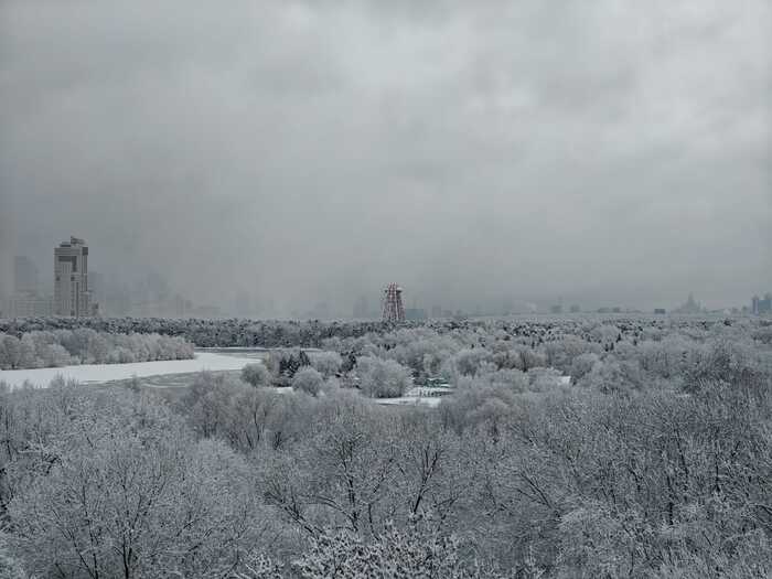 Ответ на пост «Конкурс зимних фотографий на Пикабу»