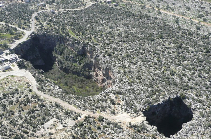 Рай побольше, Ад - поменьше.