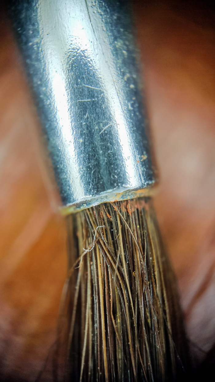 Видно непромытую краску