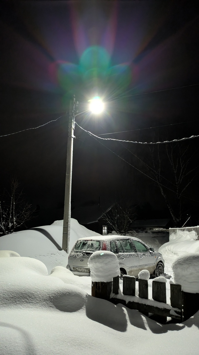 Ответ на пост «Конкурс зимних фотографий на Пикабу»
