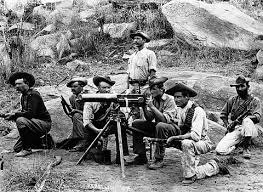 Трансваальское ополчение эксплуатирует "сверхлегкого" Максимку.