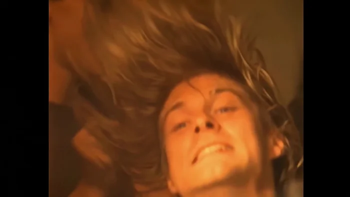 Nirvana - Smells Like Teen Spirit / What does a teenager's soul smell like / Smells Like Teen Spirit / It smells like youth - Society, USA, Music, Musicians, Rock, Nirvana, Kurt Cobain, smells like Teen Spirit, Hits, Punk rock, Grunge, Old school, VHS, Video, Video VK