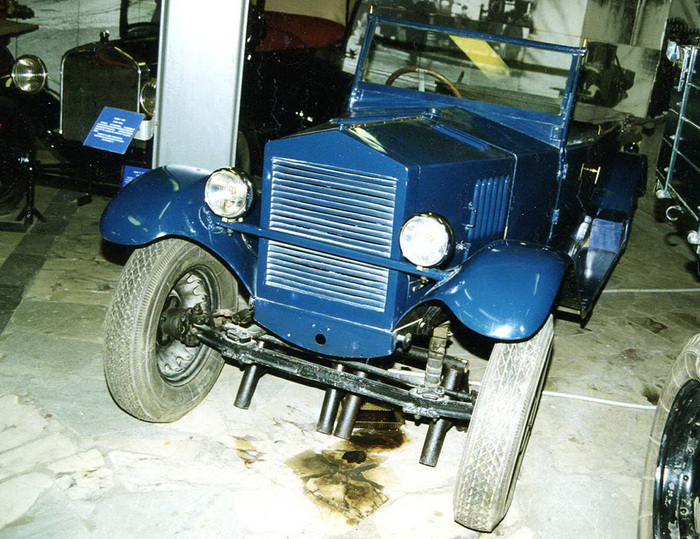    -1   ,   &nbsp; Tatra 11