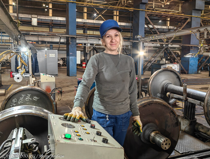 Из серии «Именно они делают Россию великой» - снято мной на Орском вагоноремонтном заводе (Орский ВРЗ)