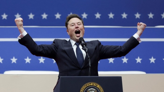 Илон Маск, зига-технократ: как космический шутник украл шоу у Трампа и взорвал интернет жестом из проклятых комиксов