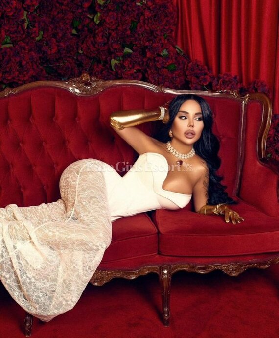 Очередное вмешательство МегаФона в выборы США или обсуждение Мелании Трамп и Амалии важных сделок, засекреченных ЦРУ на особом SSD-диске