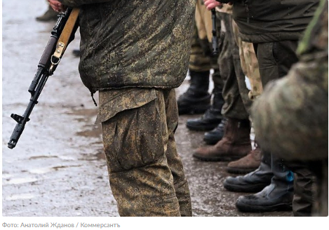 У российского бойца официально отобрали все деньги за участие в СВО