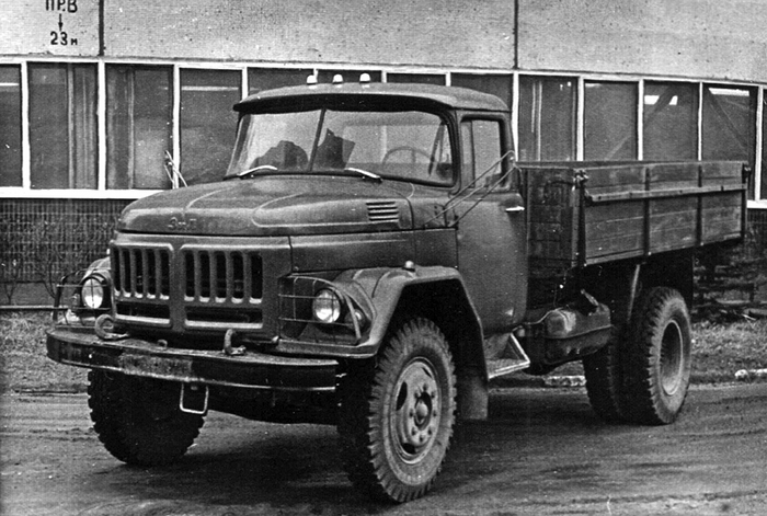 Герой труда: за что советские водители уважали и даже любили ЗИЛ-130 Зил-130, Грузовик, Сделано в СССР, Яндекс Дзен, Яндекс Дзен (ссылка), Длиннопост