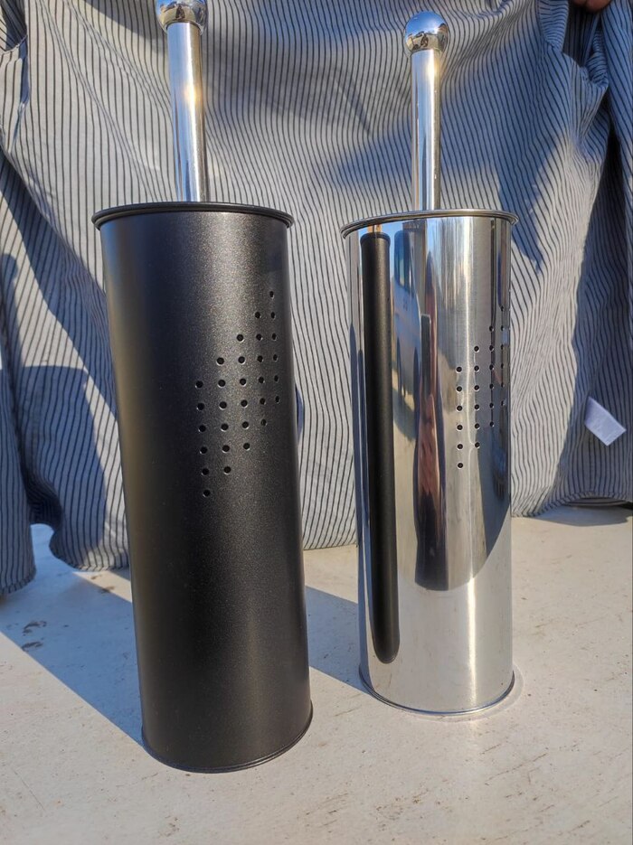 Ершик для санузла: сочетание стиля и защиты от коррозии