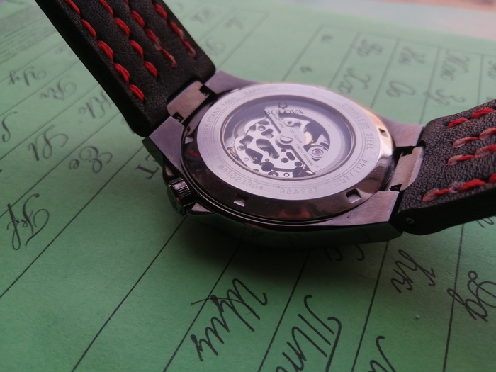    Bulova 98A237.     , ,  ,  ,   , ,   ,  , , ,  , 
