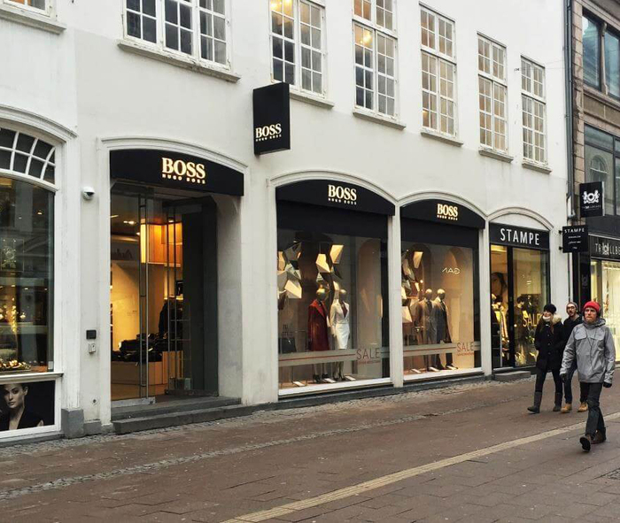  2010      2,3  ,     262  . &nbsp;