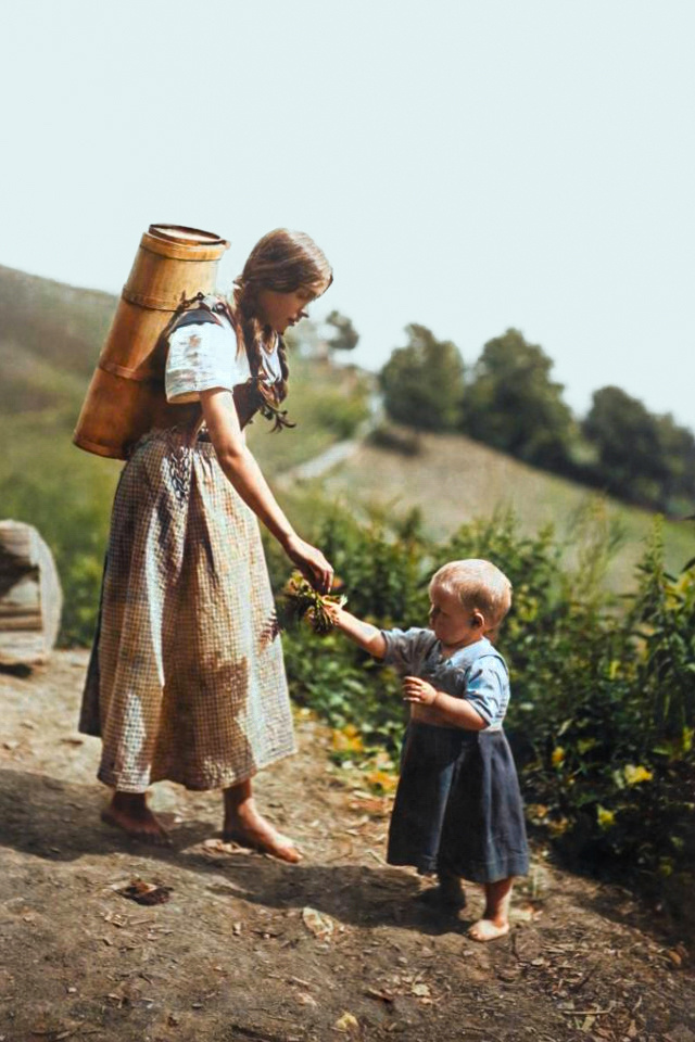 Осколки истории : Интересные и редкие ретро-фотографии Европы. 20 раскрашенных фотографий ХХ века. Часть XV Старое фото, Историческое фото, Фотография, Европа, Греция, Германия, Италия, Испания, Швейцария, Нидерланды (Голландия), Норвегия, 20 век, Колоризация, Длиннопост