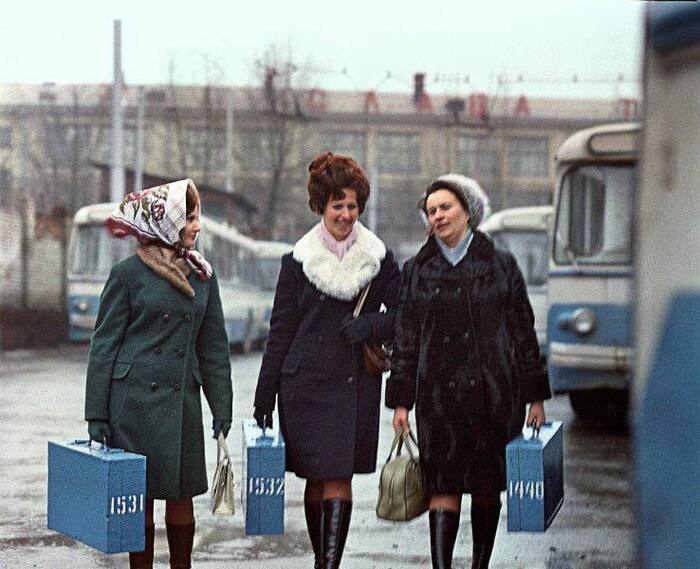 Водители троллейбусов, ударники коммунистического труда