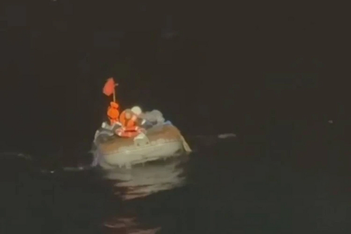    .   .  ,     . :   .