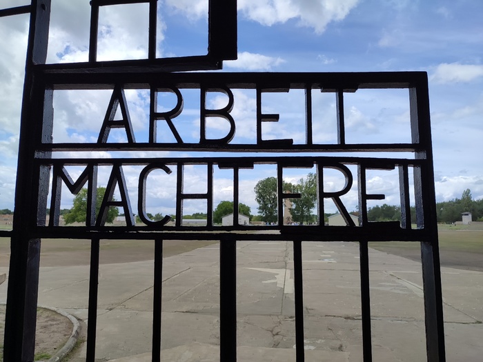 ������ � ������ ������������ ���������� �� �������. ��� ������� ������� �� ���������� ������� � �������� ��������� ����� ��� ������ ��� �� ������: "- ������� ������ � ��������".