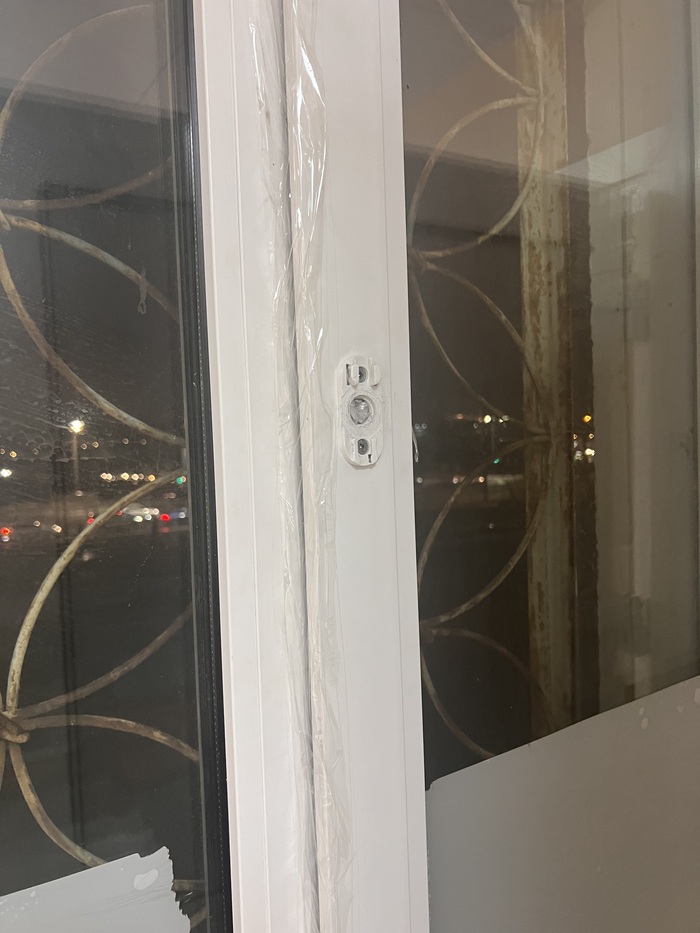 Лежали в закрытом боксе( понятное дело инфекционное) но …