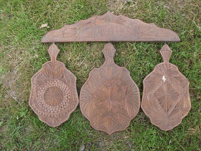 выполненная работа(набор разделочных досок)