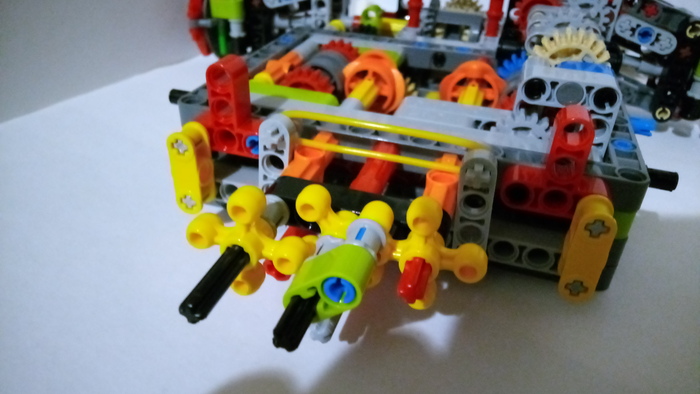      :    2            1/4      .