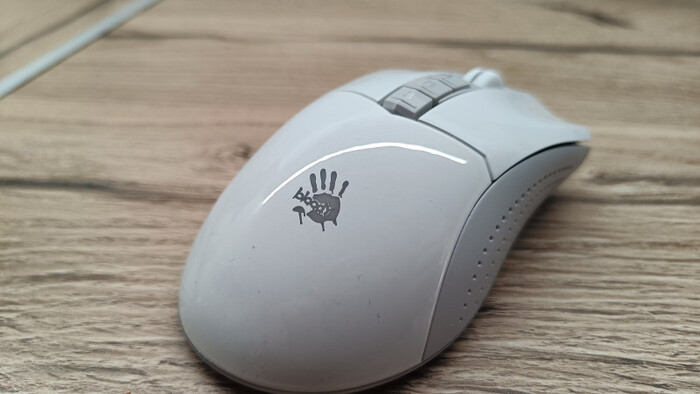   A4TECH Bloody R90 Plus  -    , ,  , , , 