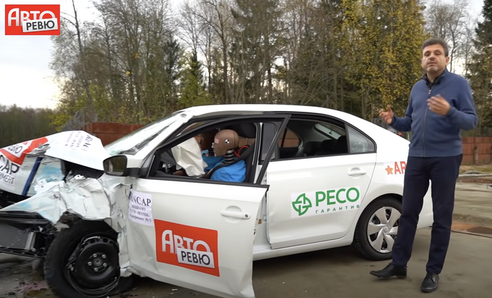 Краш тест Поло на скорости 60км/ч + телега 1400 кг во встречном направлении со скоростью 60 км/ч