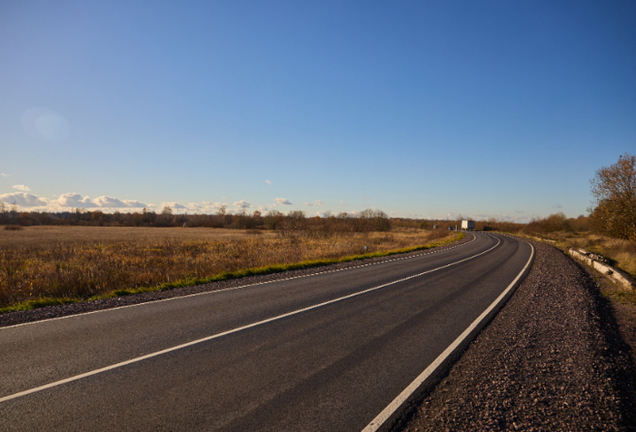 Трасса возле лесопилки, известная любителям уличных гонок.