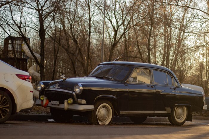 Доживающий свой век ГАЗ-21 Волга