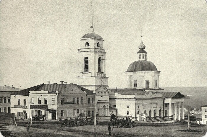 Никольская улица. Вид с Губернаторской улицы