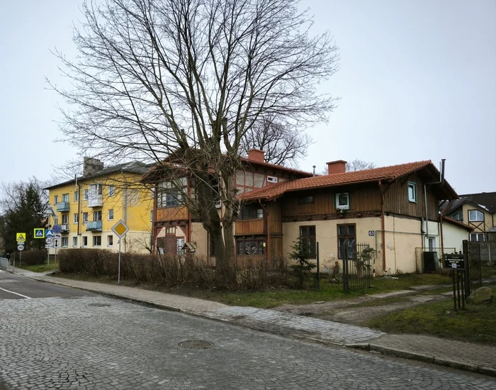 Old stuff or cultural heritage? - My, Pioneer Resort, Kaliningrad region, Longpost, Dilapidated housing, Old man, Cultural heritage, History, Architecture, Local history, sights, Cities of Russia, Building, Resorts in Russia, Travel across Russia