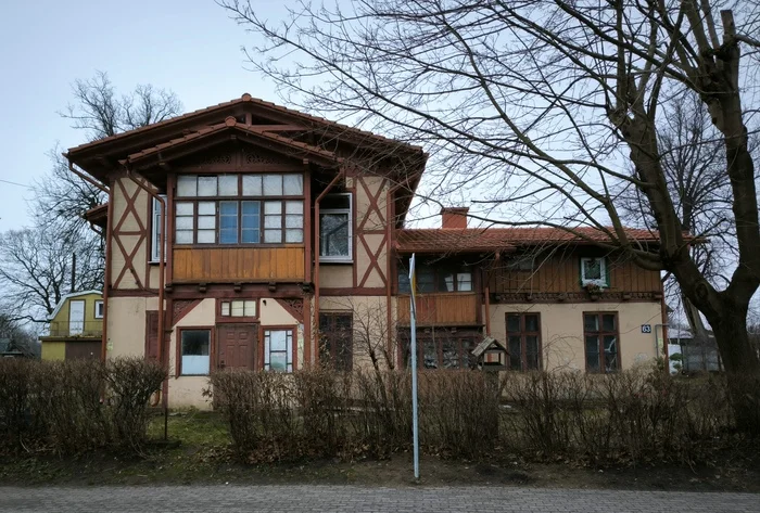 Old stuff or cultural heritage? - My, Pioneer Resort, Kaliningrad region, Longpost, Dilapidated housing, Old man, Cultural heritage, History, Architecture, Local history, sights, Cities of Russia, Building, Resorts in Russia, Travel across Russia