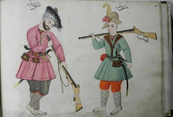 Тофганчи на персидской миниатюре. Самые настоящие исламские Портос и Арамис, их статус, роль и поведение на поле боя были идентичными.