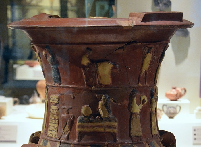 Единственное известное художественное изображение хеттской сексуальной активности, найденное на вазе из Инандыка.