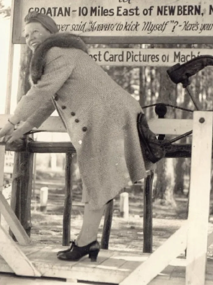 Kick More Fun: How Tom Heywood Made America Kick With a Smile - Past, Inventions, Humor, Black and white photo, Facts, Longpost, VKontakte (link)